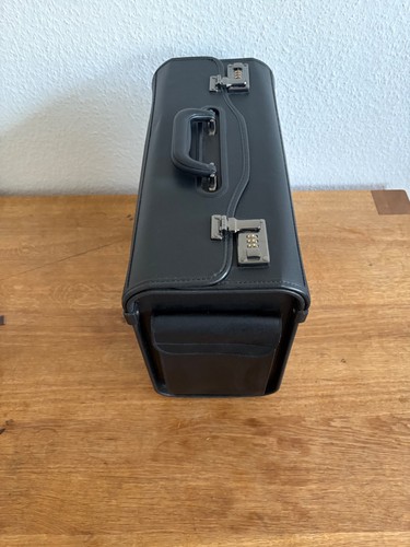 Stabiler aktenkoffer - stabiler, /